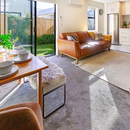 Gorgeous In Green - 2 Bed Central Oasis W/King Bed 基督城 外观 照片