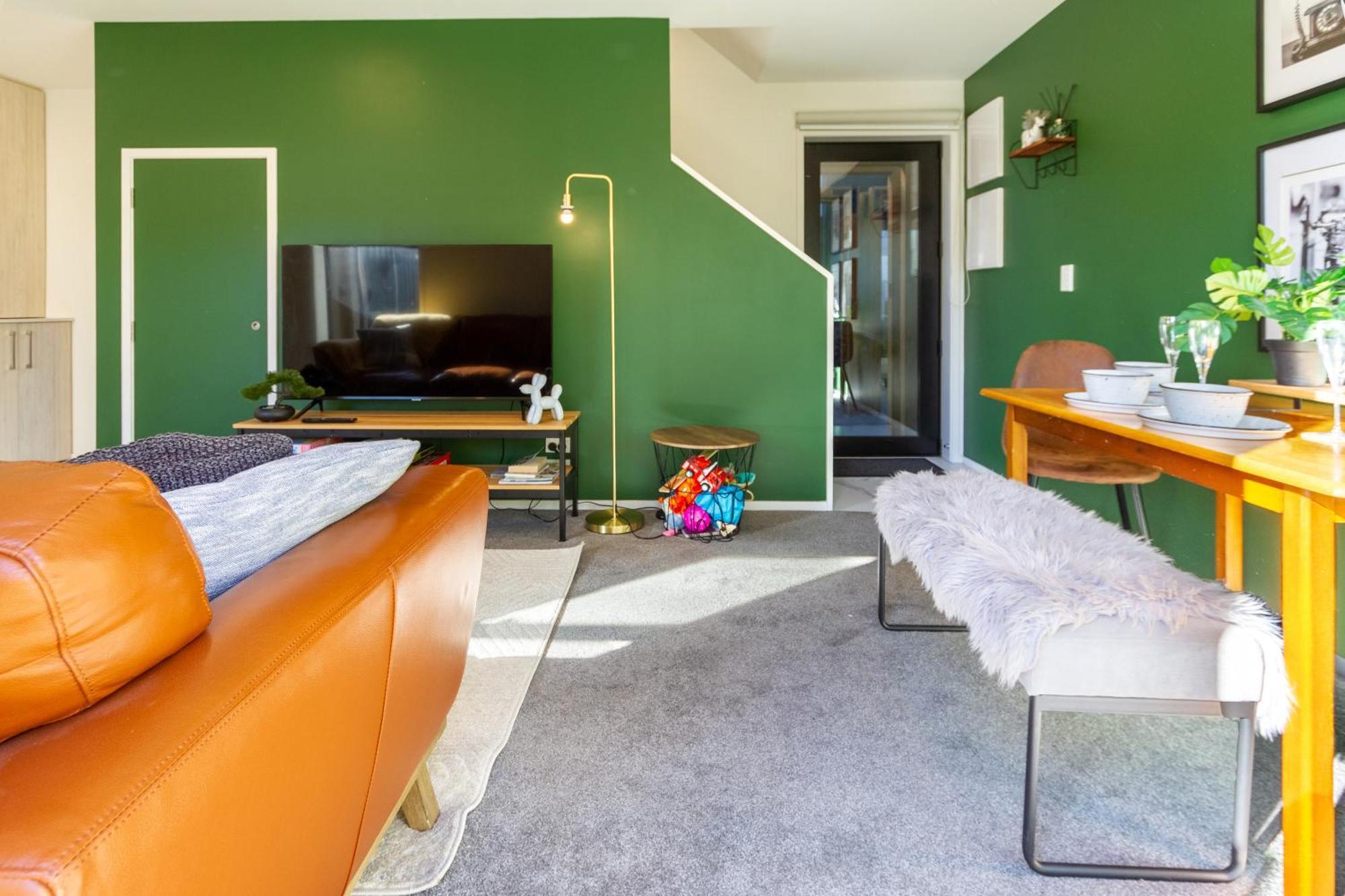 Gorgeous In Green - 2 Bed Central Oasis W/King Bed 基督城 外观 照片